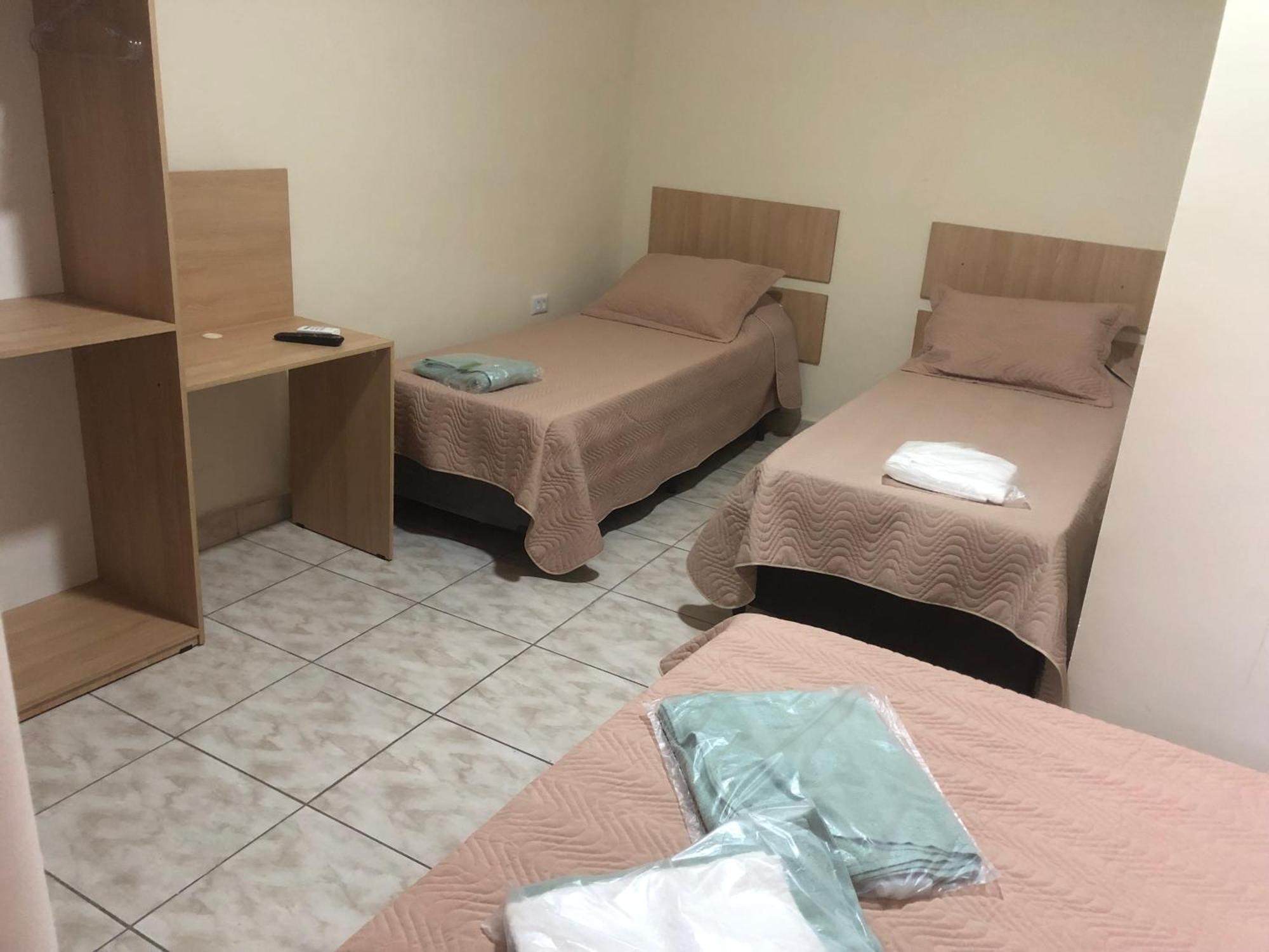 Attriun Hotel 과룰류스 외부 사진