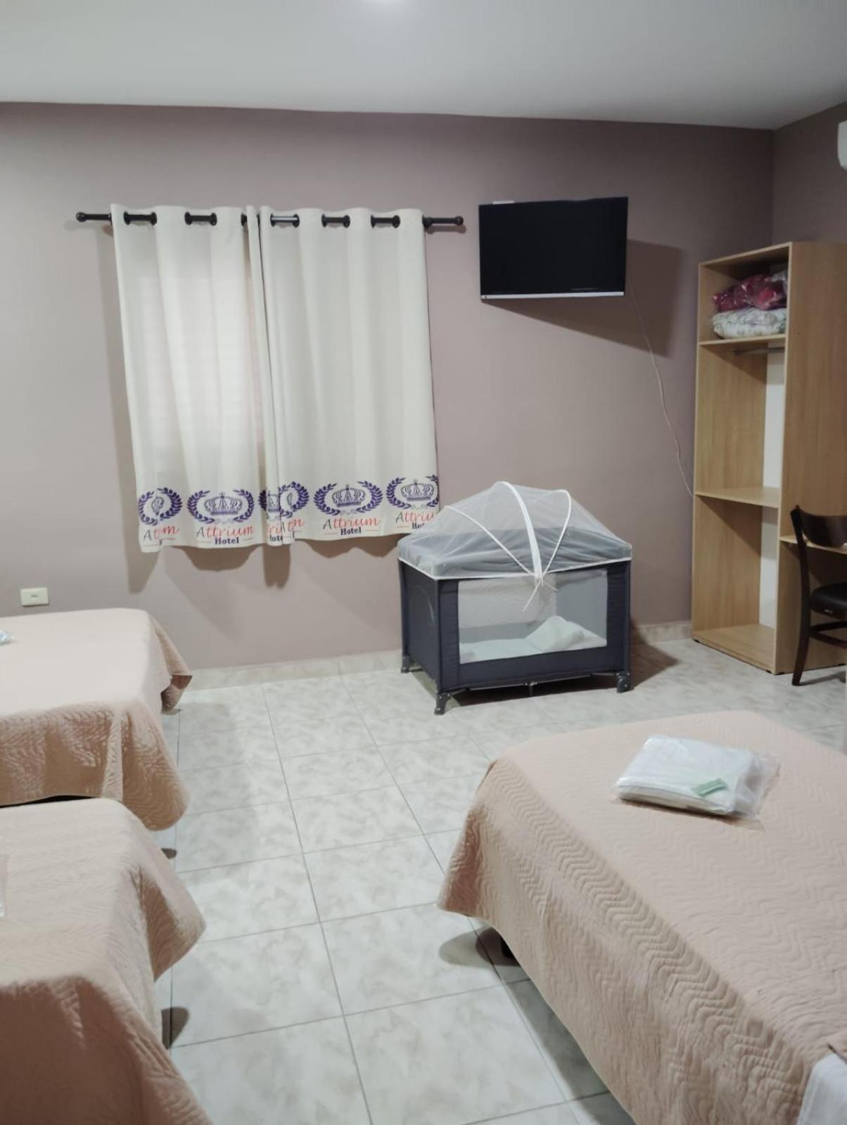 Attriun Hotel 과룰류스 외부 사진