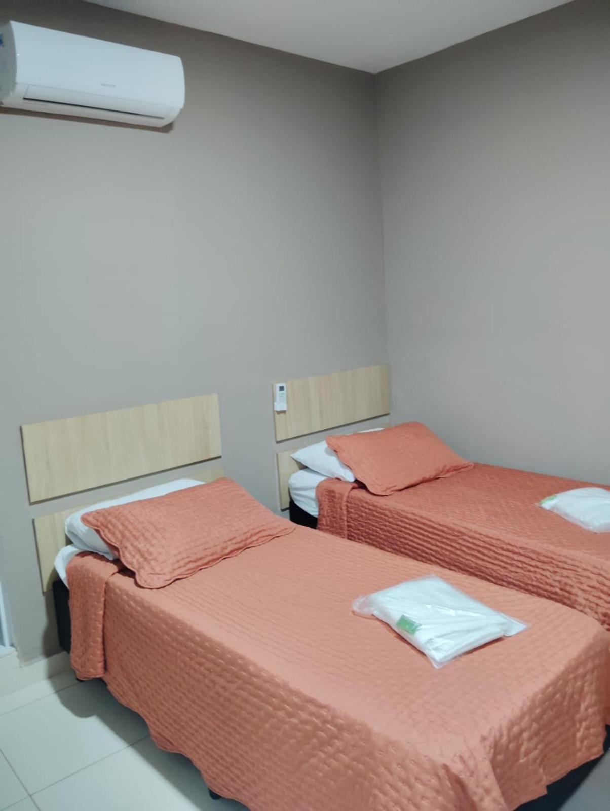 Attriun Hotel 과룰류스 외부 사진